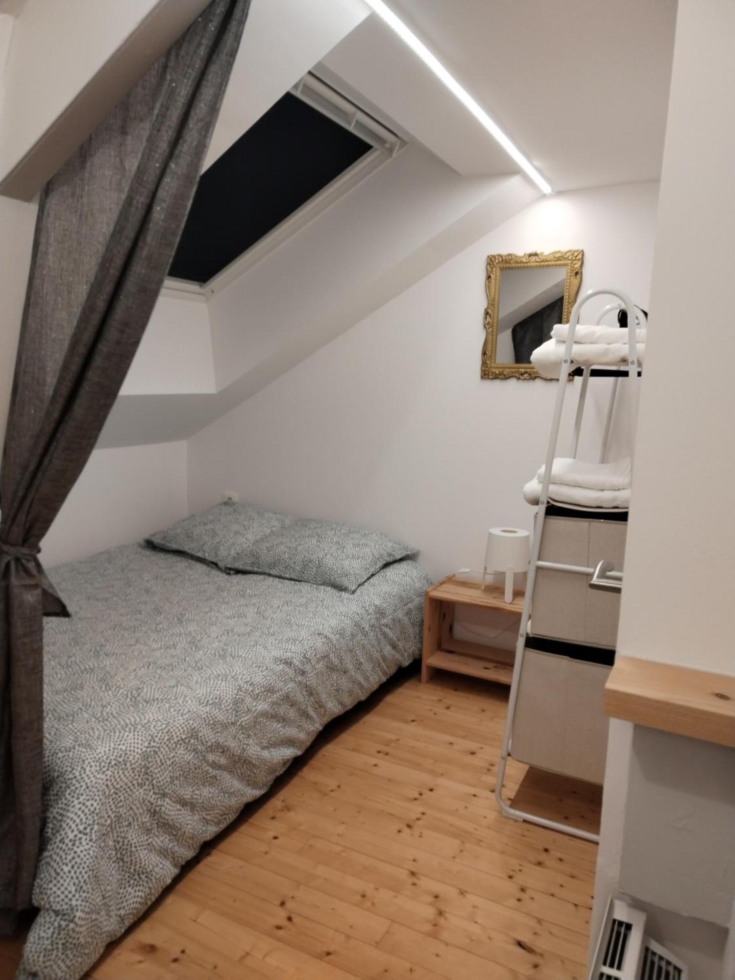 Liberation Classe 3 Etoiles Grandcamp-Maisy Exteriör bild