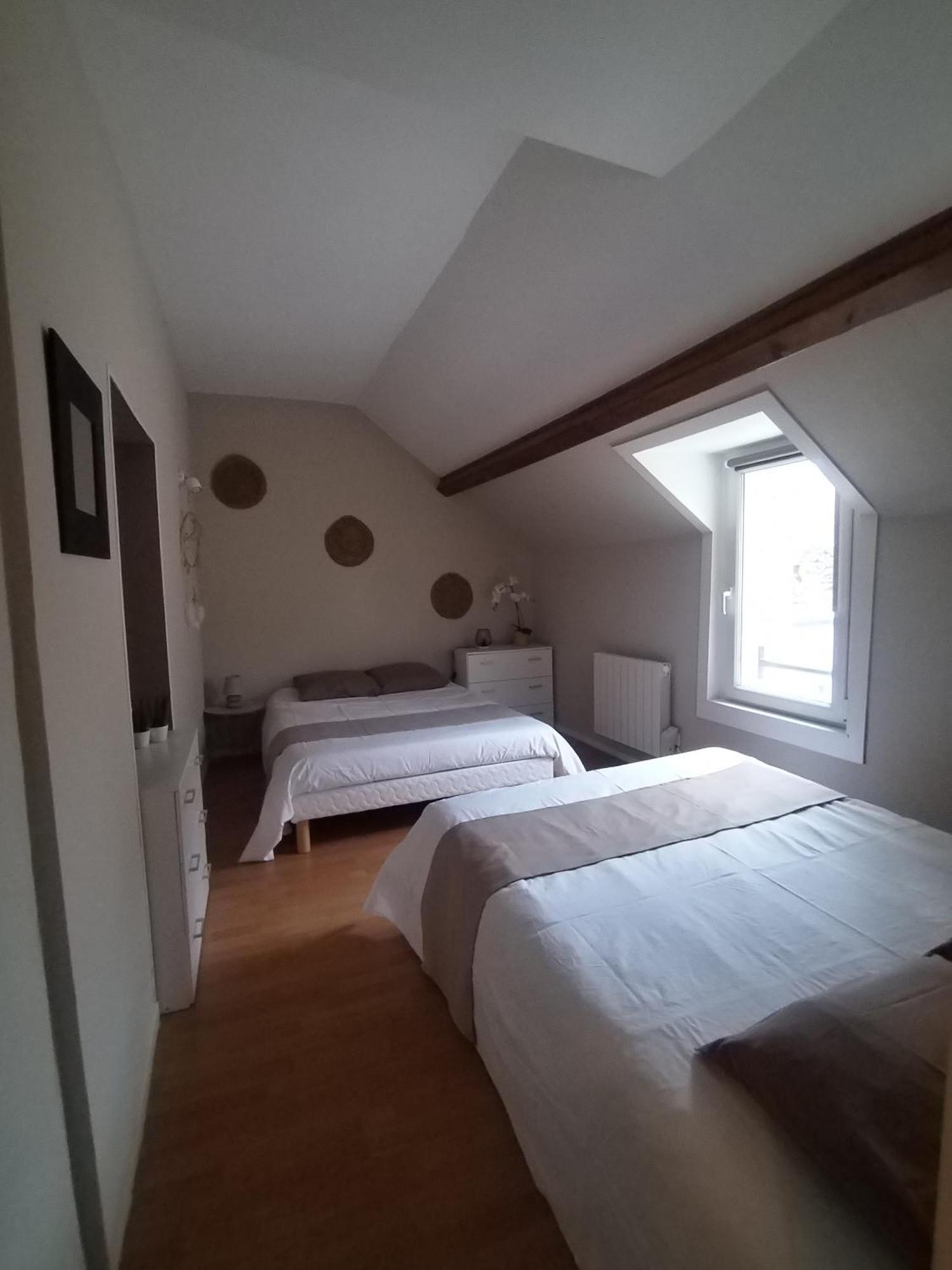 Liberation Classe 3 Etoiles Grandcamp-Maisy Rum bild