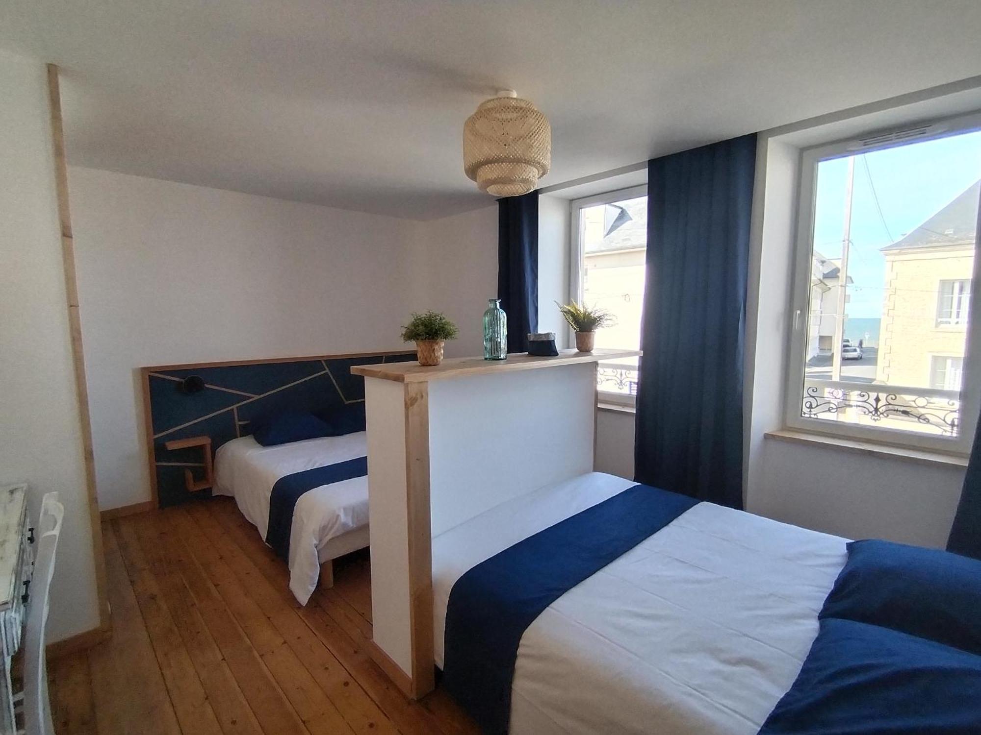 Liberation Classe 3 Etoiles Grandcamp-Maisy Rum bild
